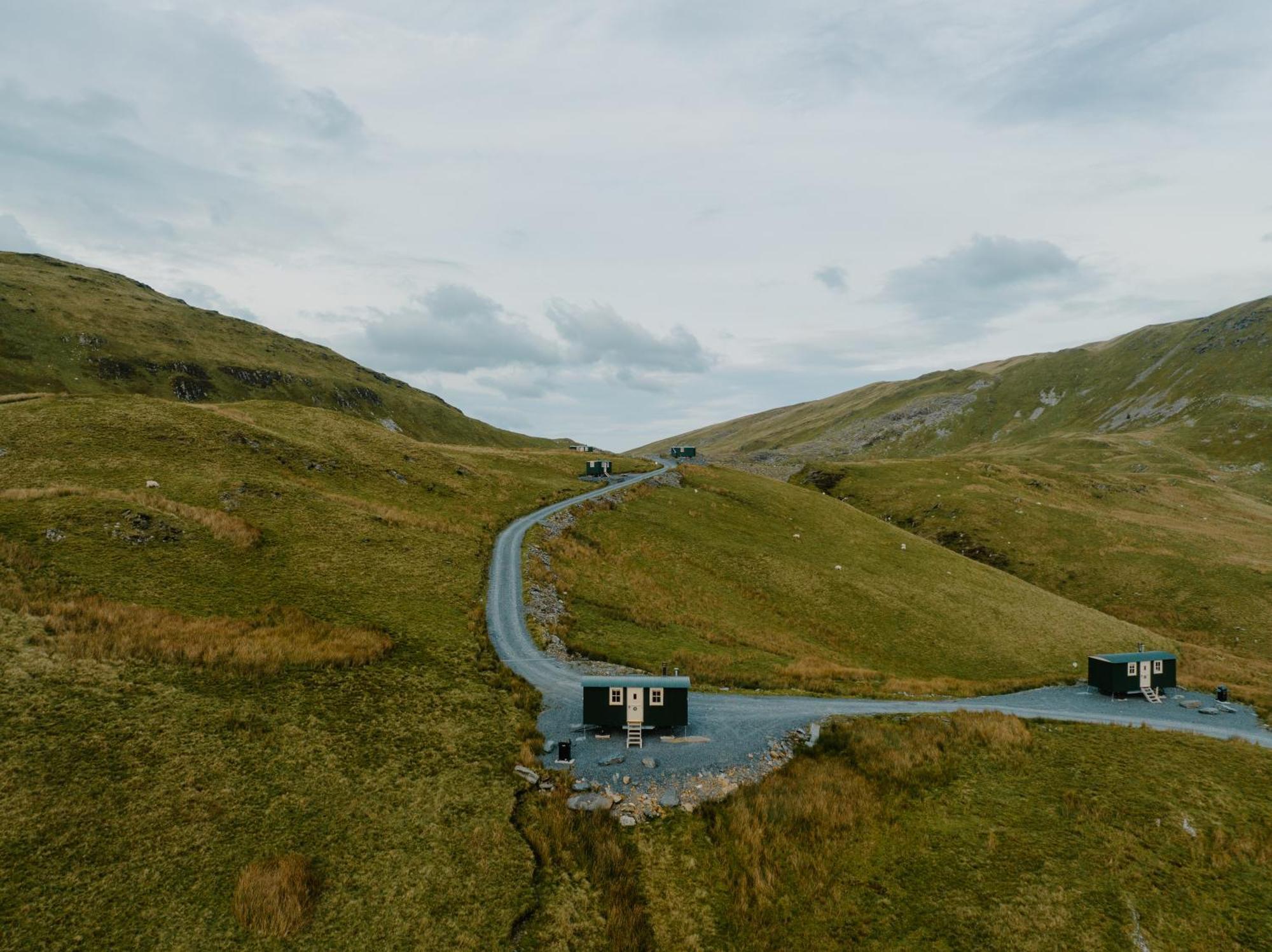 Hotel Barlwyd Glamping Blaenau Ffestiniog Esterno foto