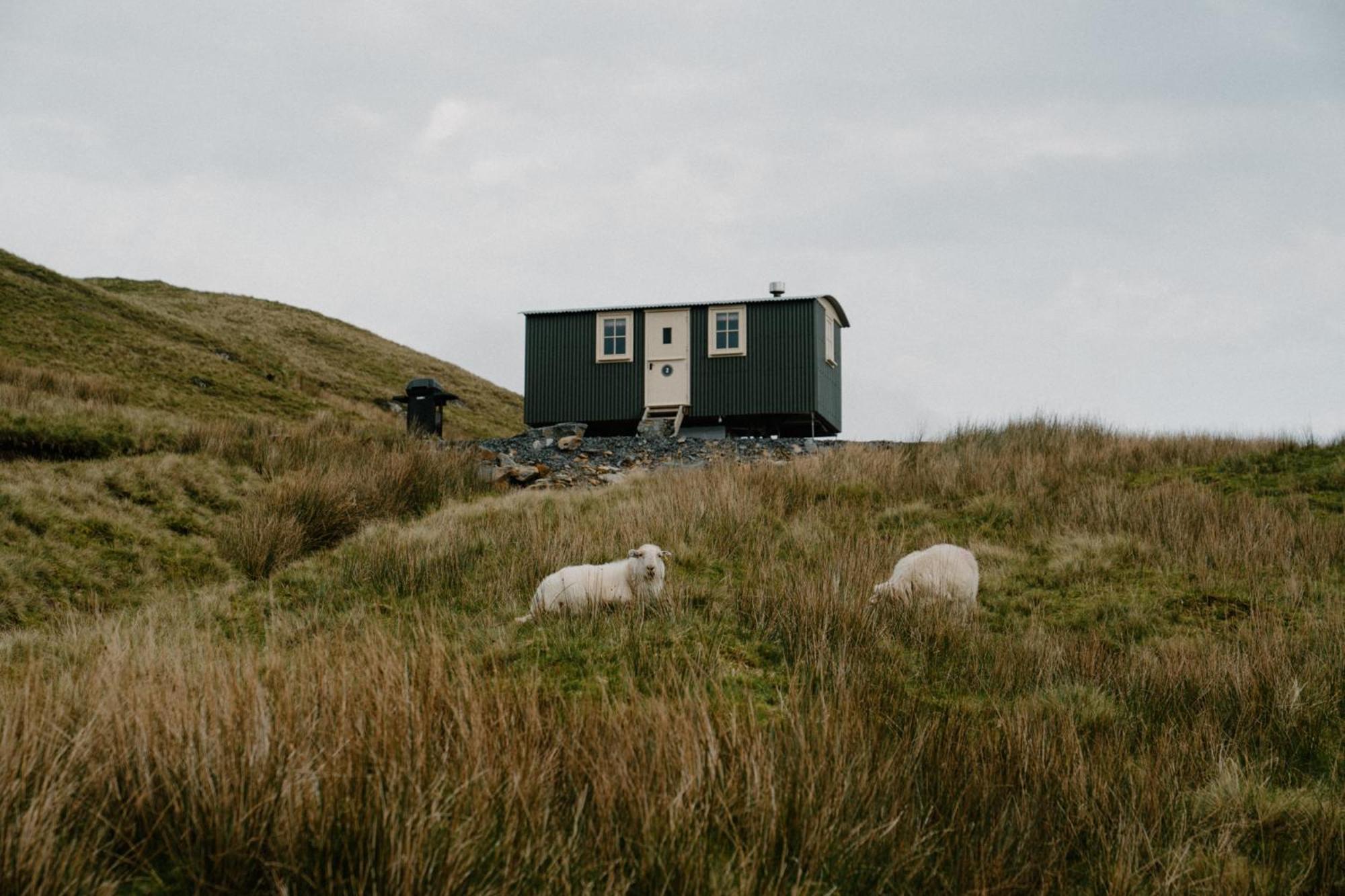 Hotel Barlwyd Glamping Blaenau Ffestiniog Esterno foto